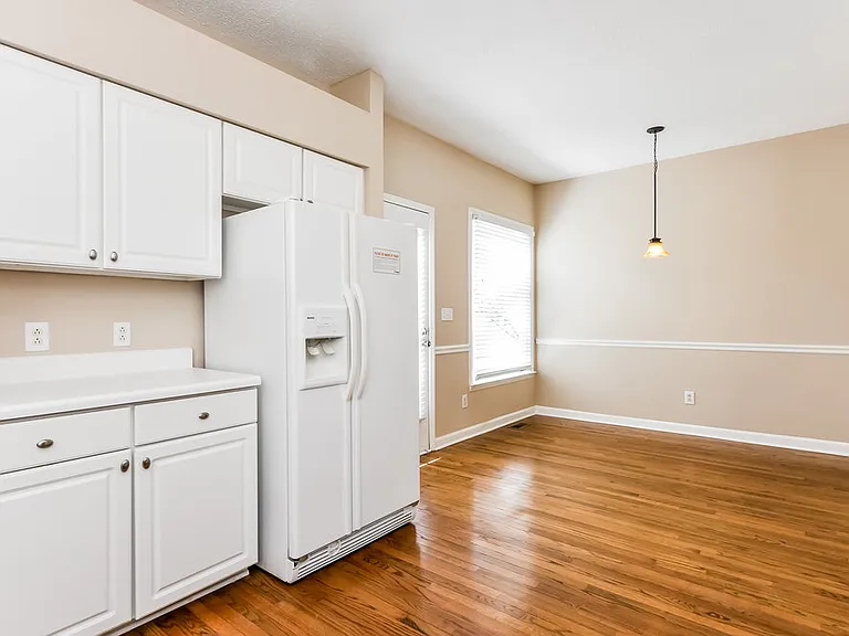 4900 Royal Troon Dr — Photo 8