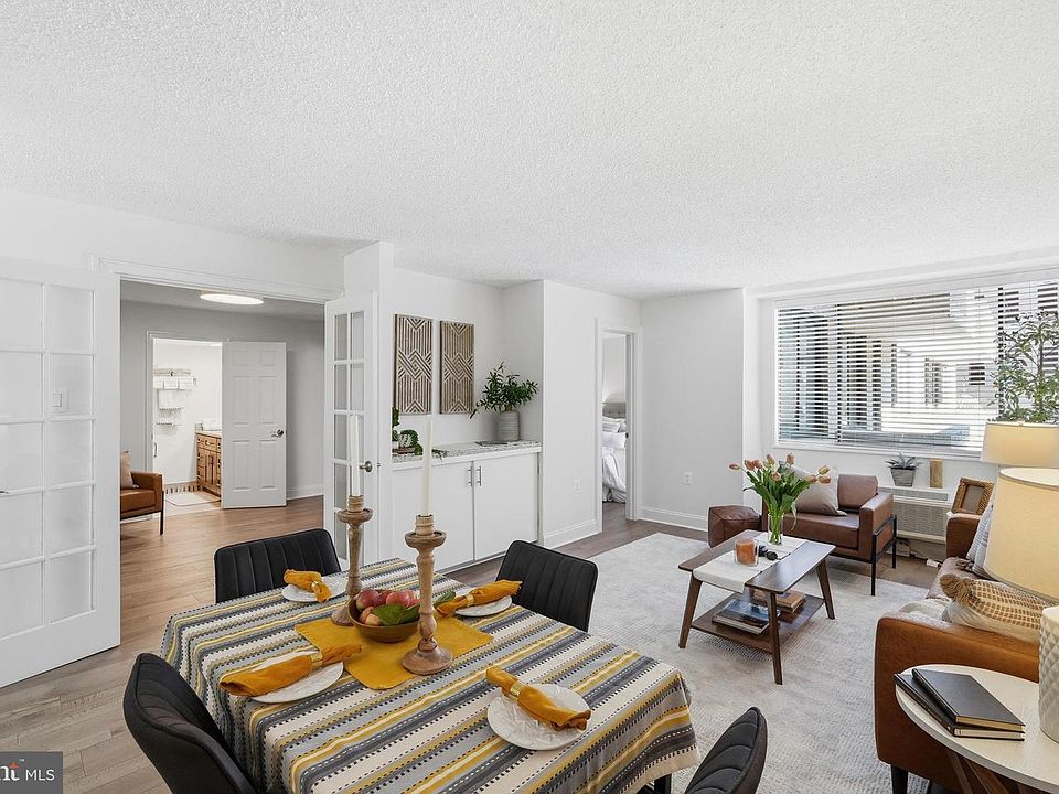 1st image of 1325 18th St NW APT 308