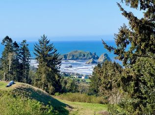 Elk Run Rd LOT 115, Smith River, CA 95567