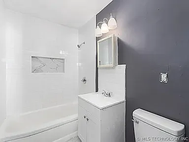 316 S 42nd West Ave — Photo 5
