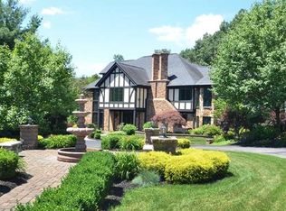 126 Mervis Dr, Beaver Falls, PA 15010