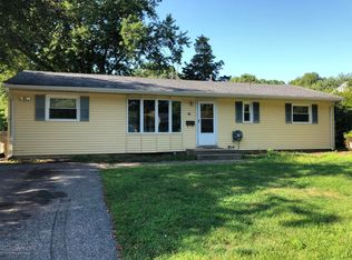 28 Harborage Ave, Bayville, NJ 08721