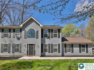 1143 Willow Creek Dr, Kunkletown, PA 18058