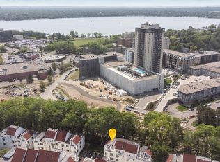 3040 Lake Shore Dr #A, Minneapolis, MN 55416