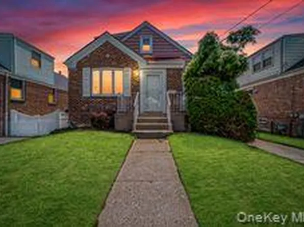 248 Kensington Road S, Garden City, NY 11530