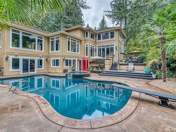 3rd image of 4824 Old Stump Dr NW