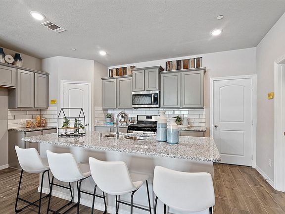 3rd image of 2331 Seven Oaks Blvd #16