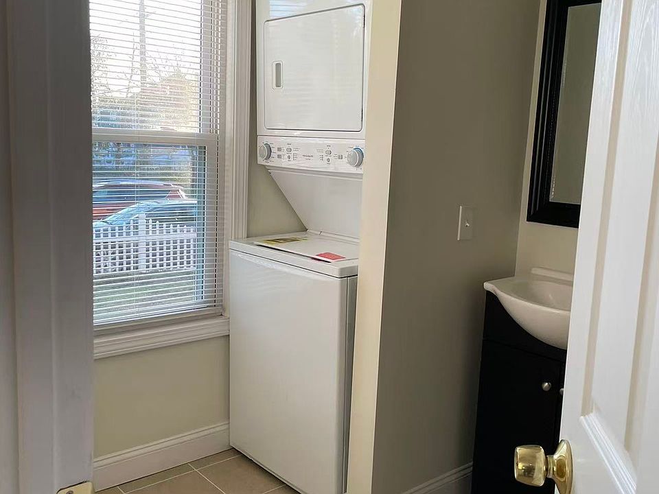 1st image of 9 Shore Rd #2