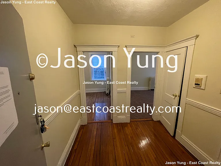 159 Kelton St #24 — Photo 1