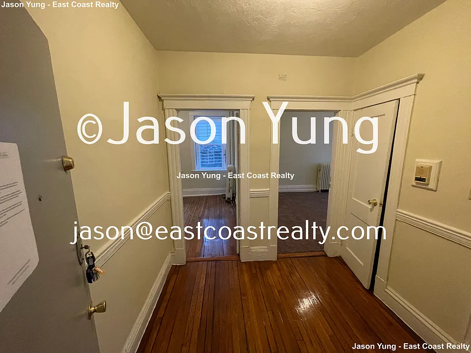 159 Kelton St #24