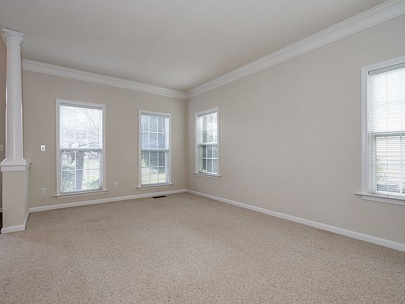 5th image of 3116 Glen Summit Dr