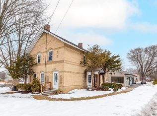 318 Ridge Rd, Queensbury, NY 12804