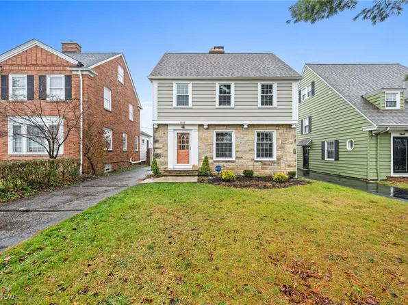 3662 Riedham Rd, Shaker Heights, OH 44120
