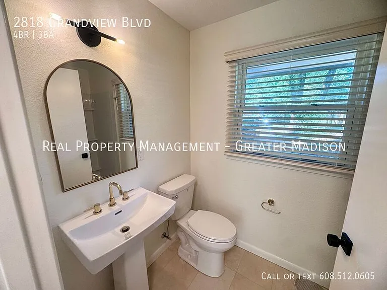 2818 Grandview Blvd — Photo 21