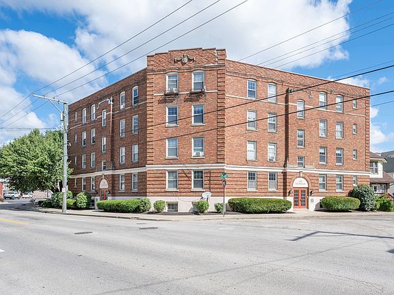 4330 Smith Rd Front Building