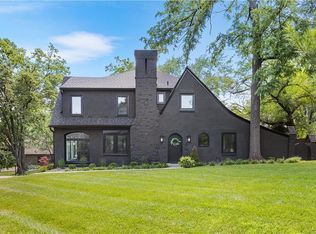 5500 Mission Rd, Fairway, KS 66205