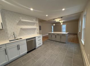 417 Auburn St FLOOR 2, Auburndale, MA 02466