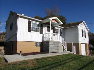 1261 Robbins Station Rd, Irwin, PA 15642