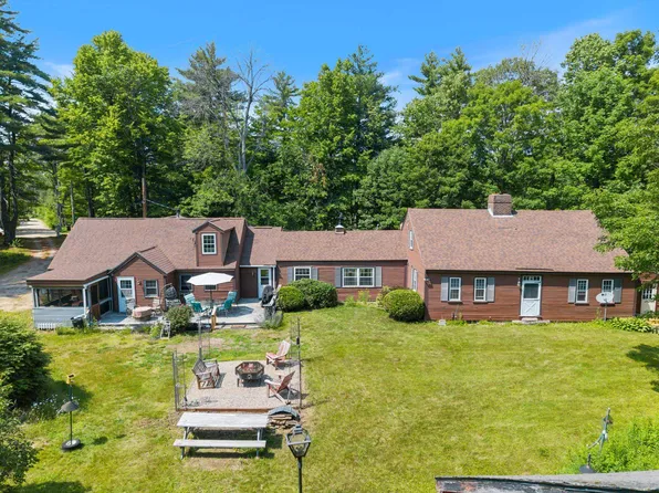 126 Davis Road, Wakefield, NH 03872