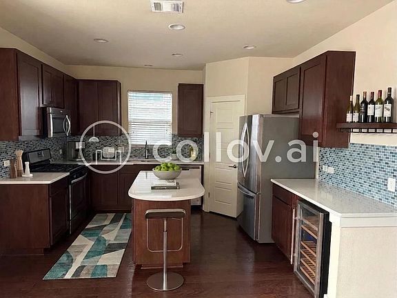 4th image of 2825 Stock Dr