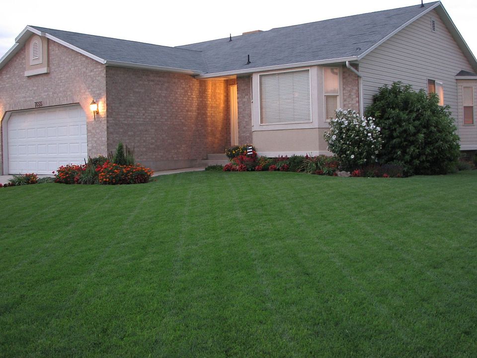 1st image of 7655 S Country Mill Ct