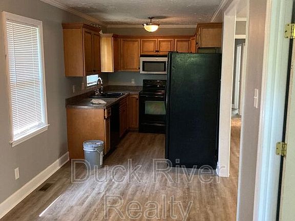 4th image of 206 Lee Dr