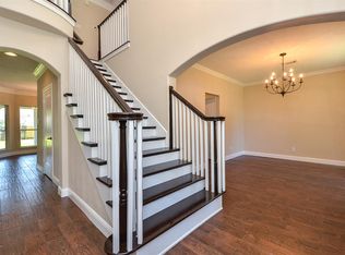 10707 Moorcreek Dr, Houston, TX 77070