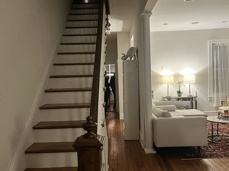 18 S Addison St — Photo 3