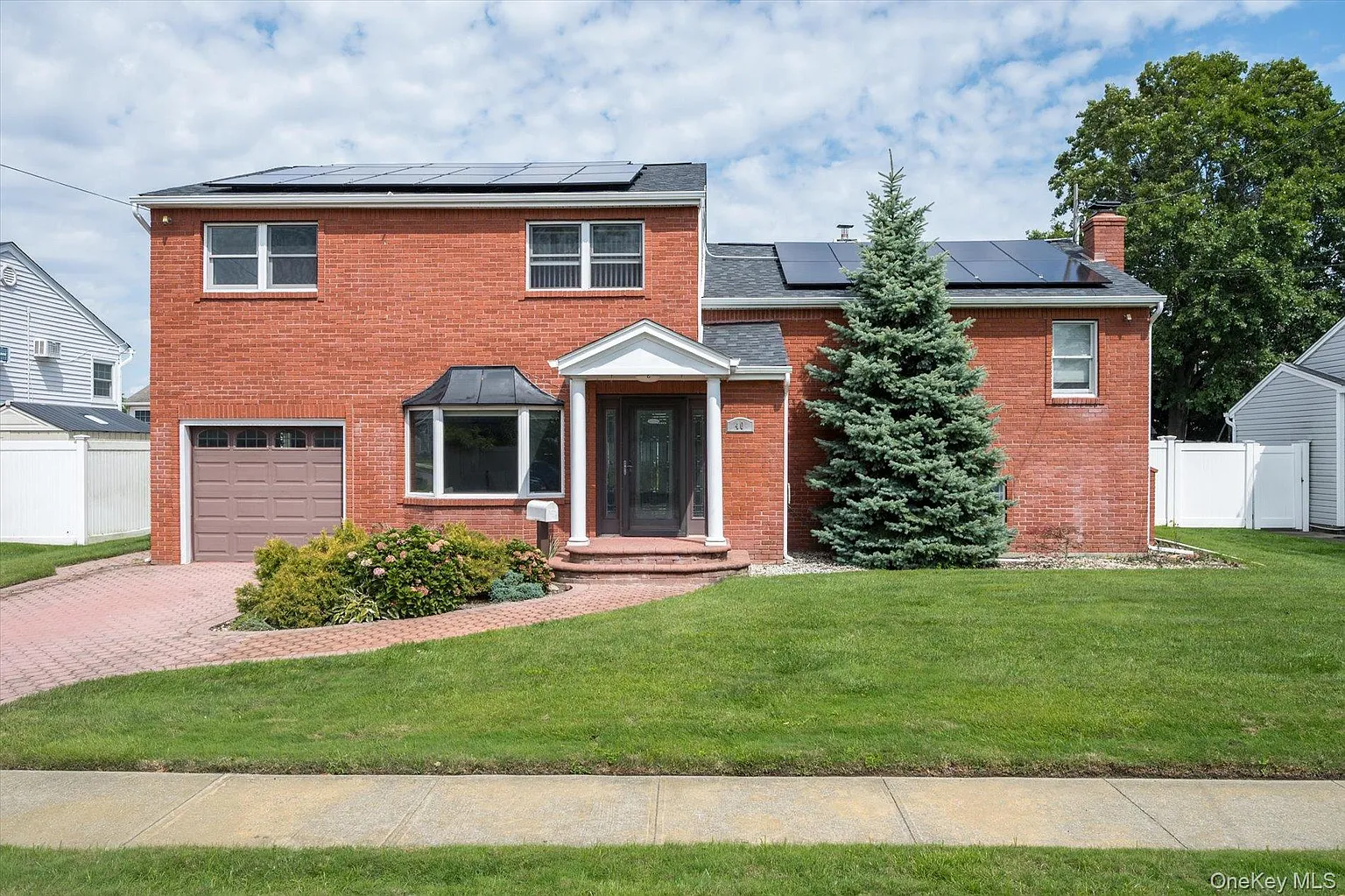 40 Bayview Place photo 1
