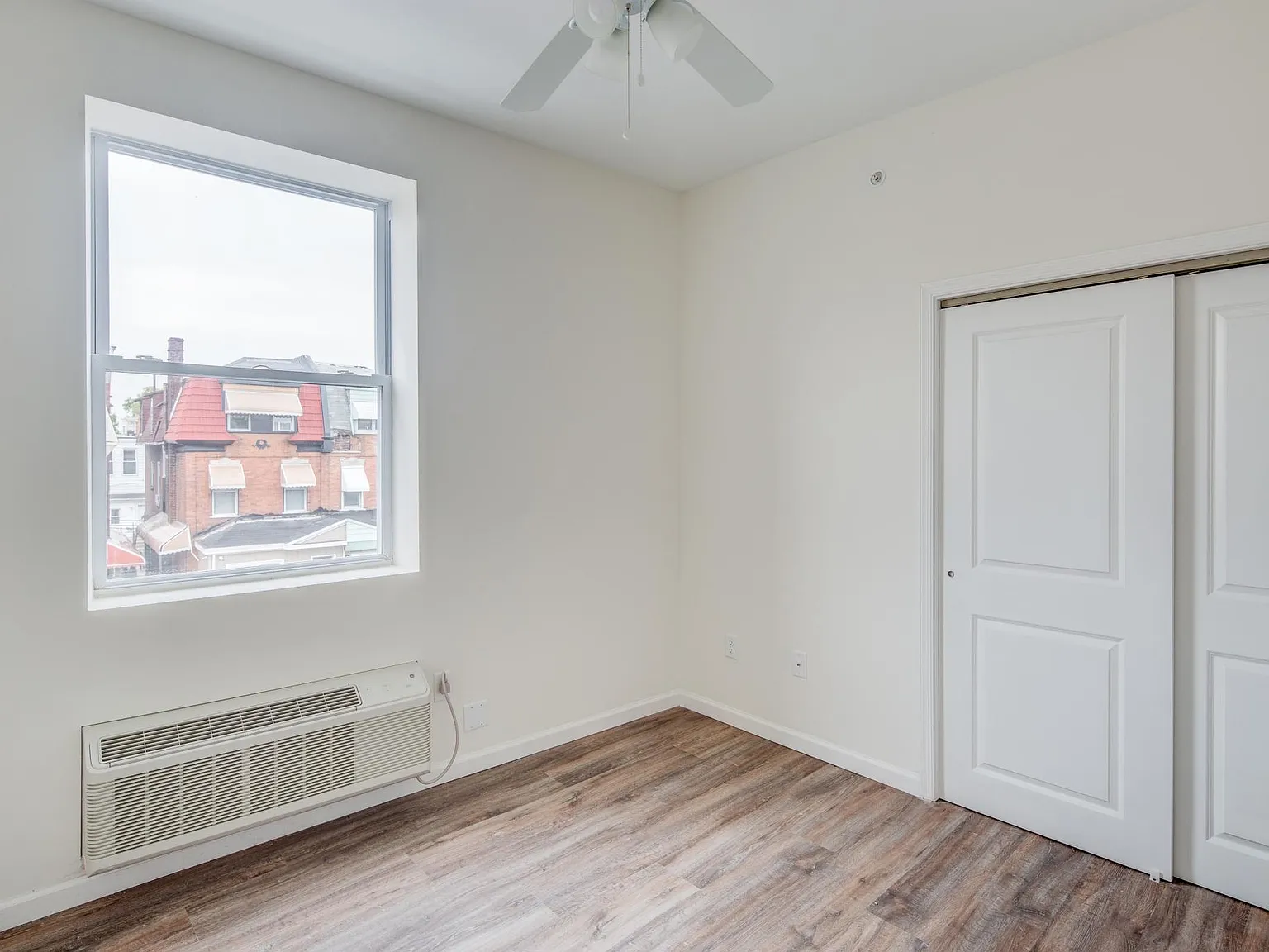 1 bed, 600 sqft, $1,100 — Photo 2