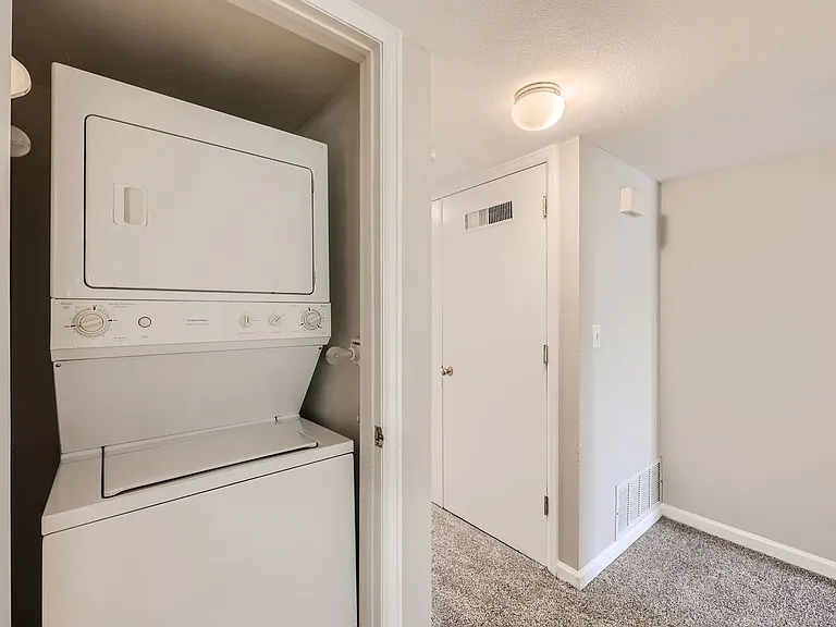 691 Canyon Dr — Photo 26