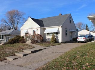 2107 Suburban Ave, Saint Paul, MN 55119