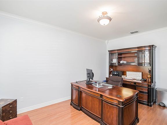 5th image of 3113 Fairway Oaks Ln