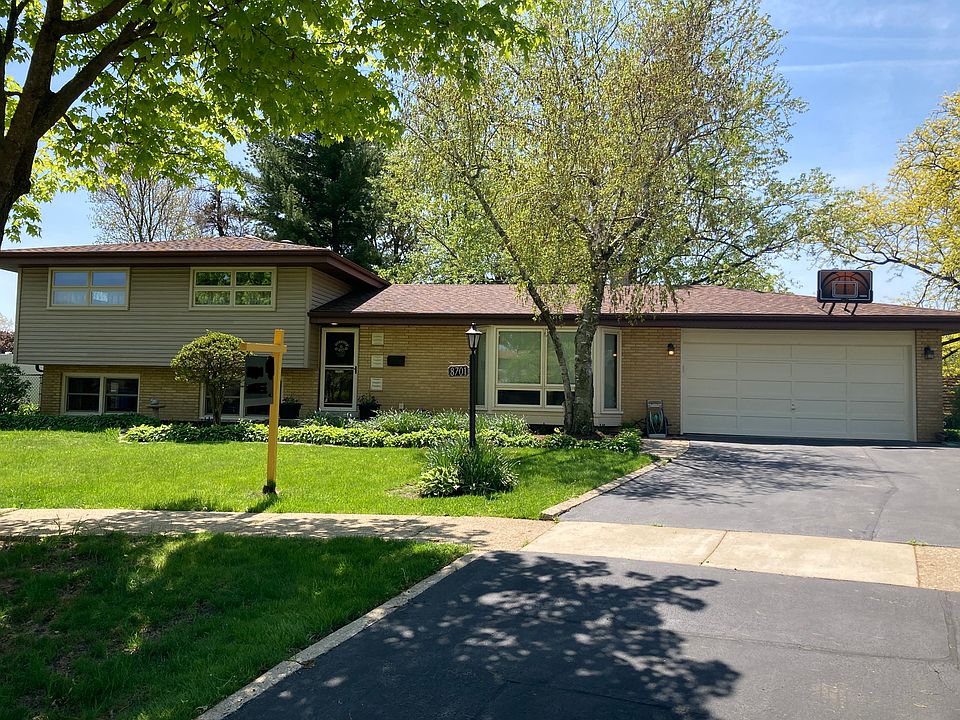 1st image of 8701 Oakhill Ct