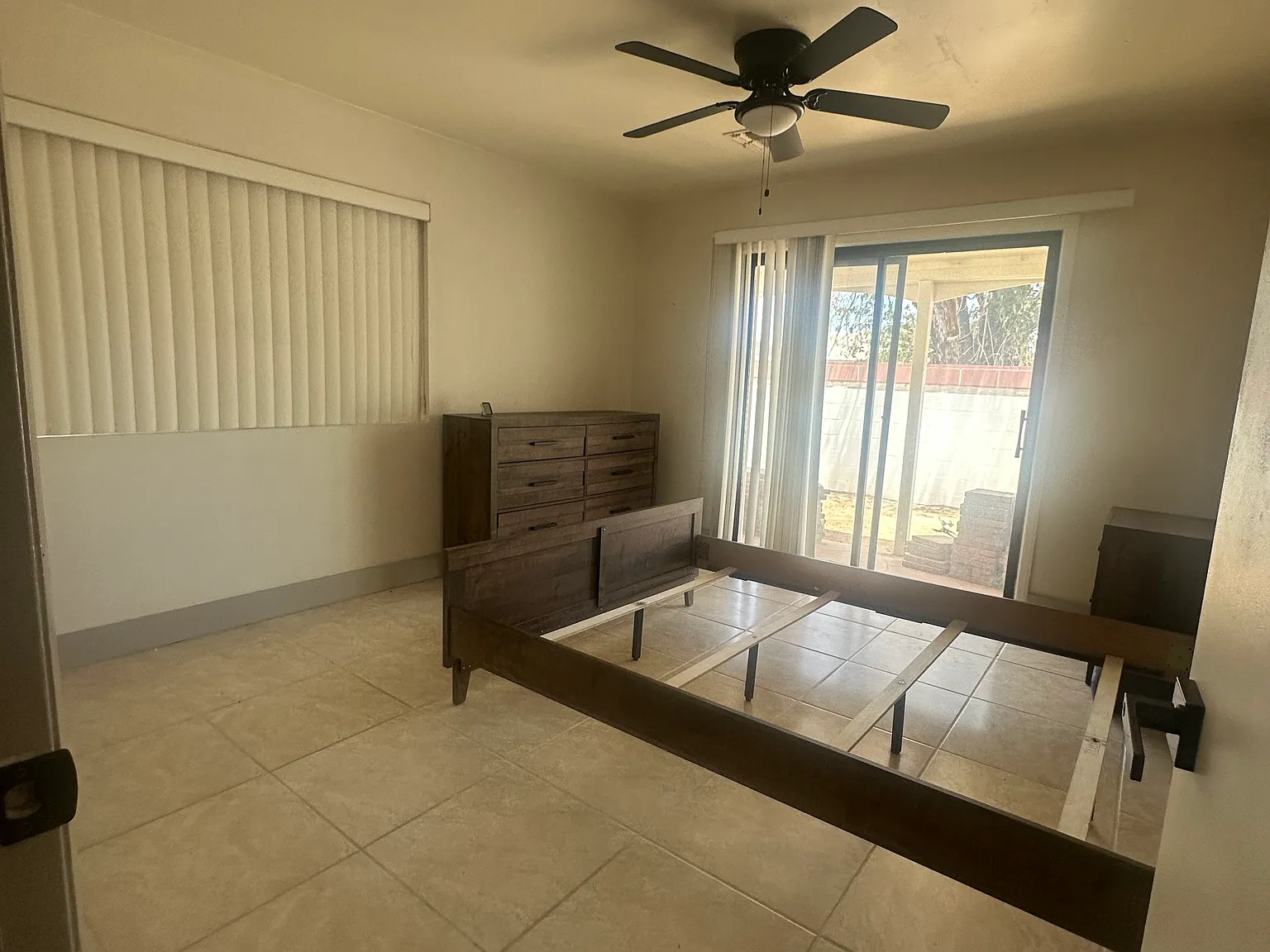 4 bed, 2108 sqft, $2,500 — Photo 3