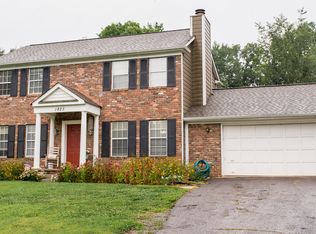 1825 Penwood Dr, Knoxville, TN 37922