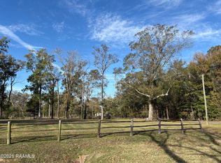 1064 McVeigh Rd, Arnaudville, LA 70512