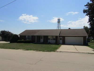 106 E Watson St, Garnavillo, IA, 52049