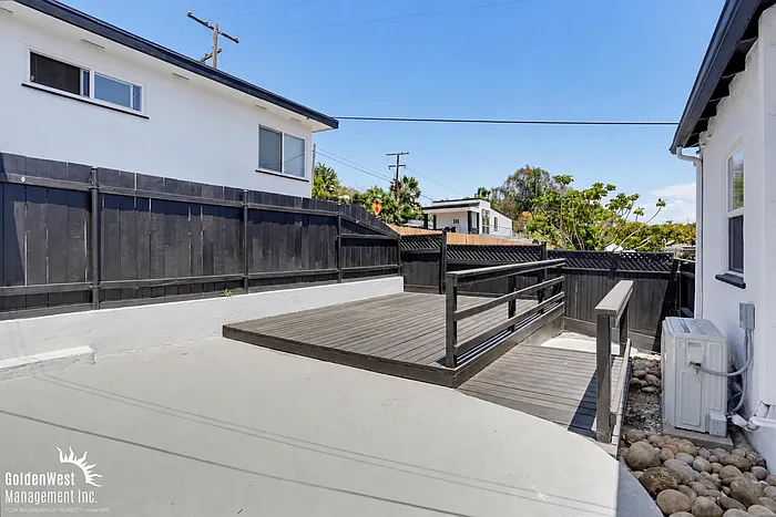 5738 Meade Ave — Photo 17