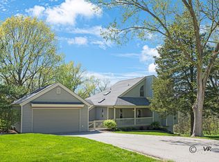 8 Northridge Ln, Galena, IL 61036