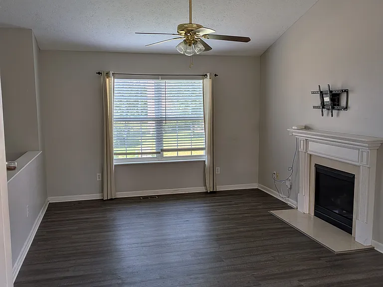 7717 Falls Creek Way — Photo 12