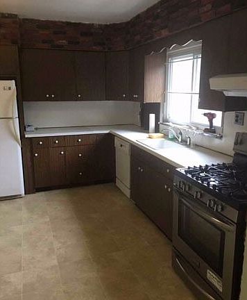 2nd image of 82-20 233rd St