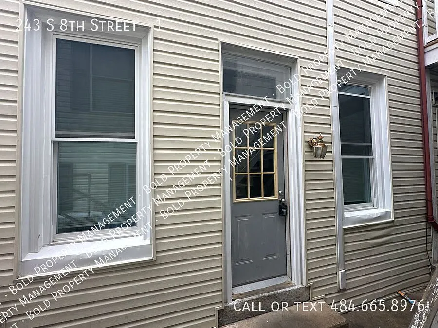 243 S 8th St #1