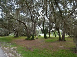 272 Hess Rd, Crescent City, FL 32112
