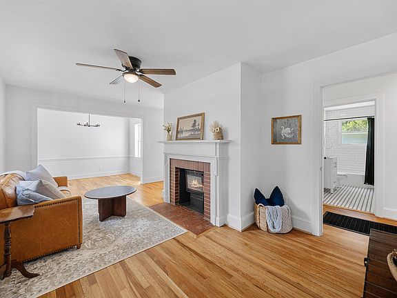 4th image of 14 Tabor St