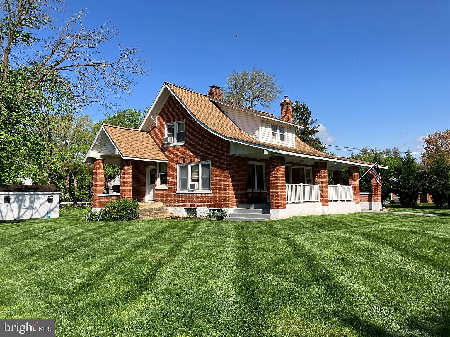 1752 Old Coochs Bridge Rd, Newark, DE 19702 | Zillow