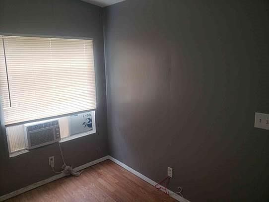 4th image of 4004 Alaska Ct