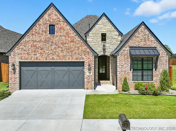 9105 E 62nd Pl S, Tulsa, OK 74133