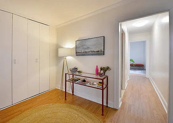 Sold by Bank Neary | media 2