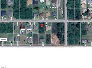 4207 17th St SW, Lehigh Acres, FL 33976